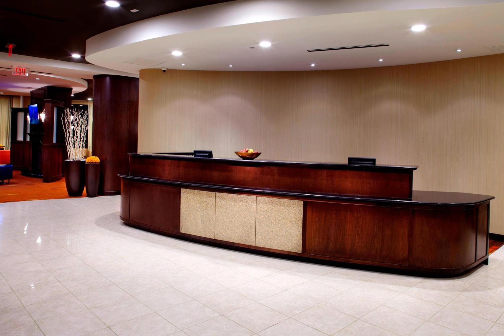 Courtyard By Marriott Pittsburgh West Homestead Waterfront Ngoại thất bức ảnh
